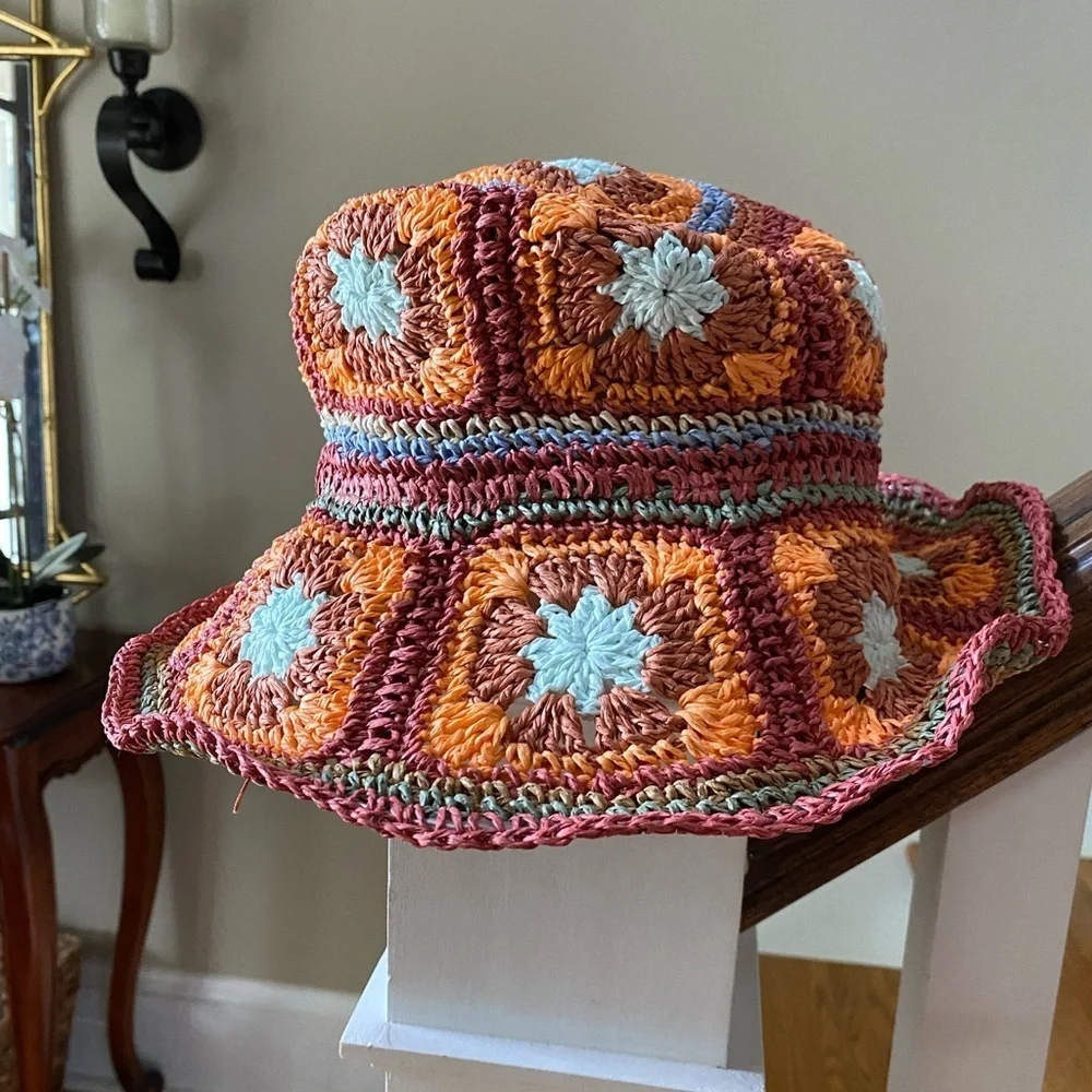 NWT Anthropologie Willow Crochet Bucket Hat - Picture 5 of 6